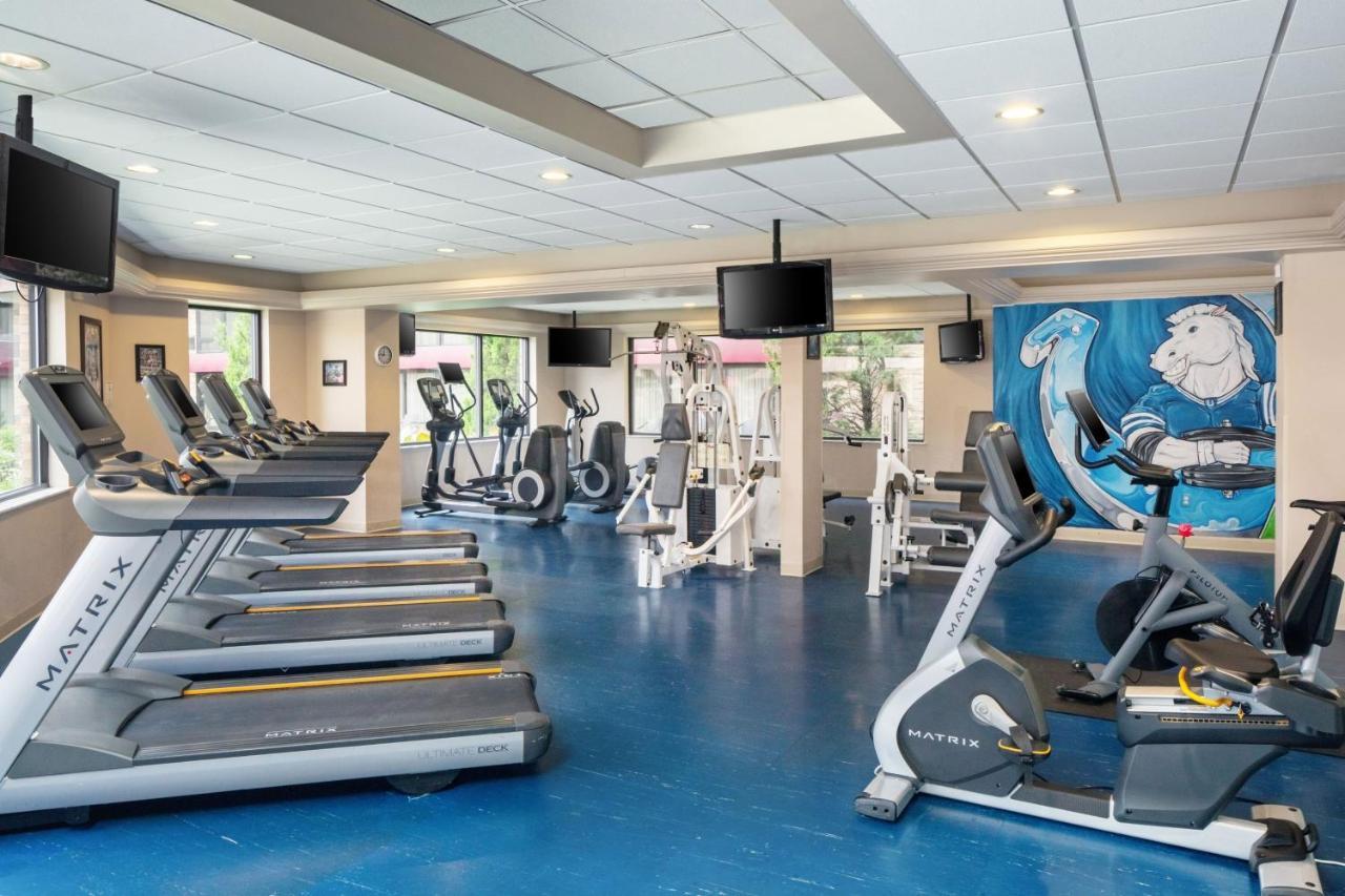Indianapolis Marriott East Hotell Eksteriør bilde