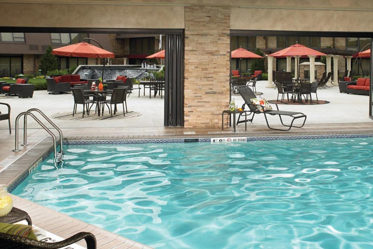 Indianapolis Marriott East Hotell Eksteriør bilde