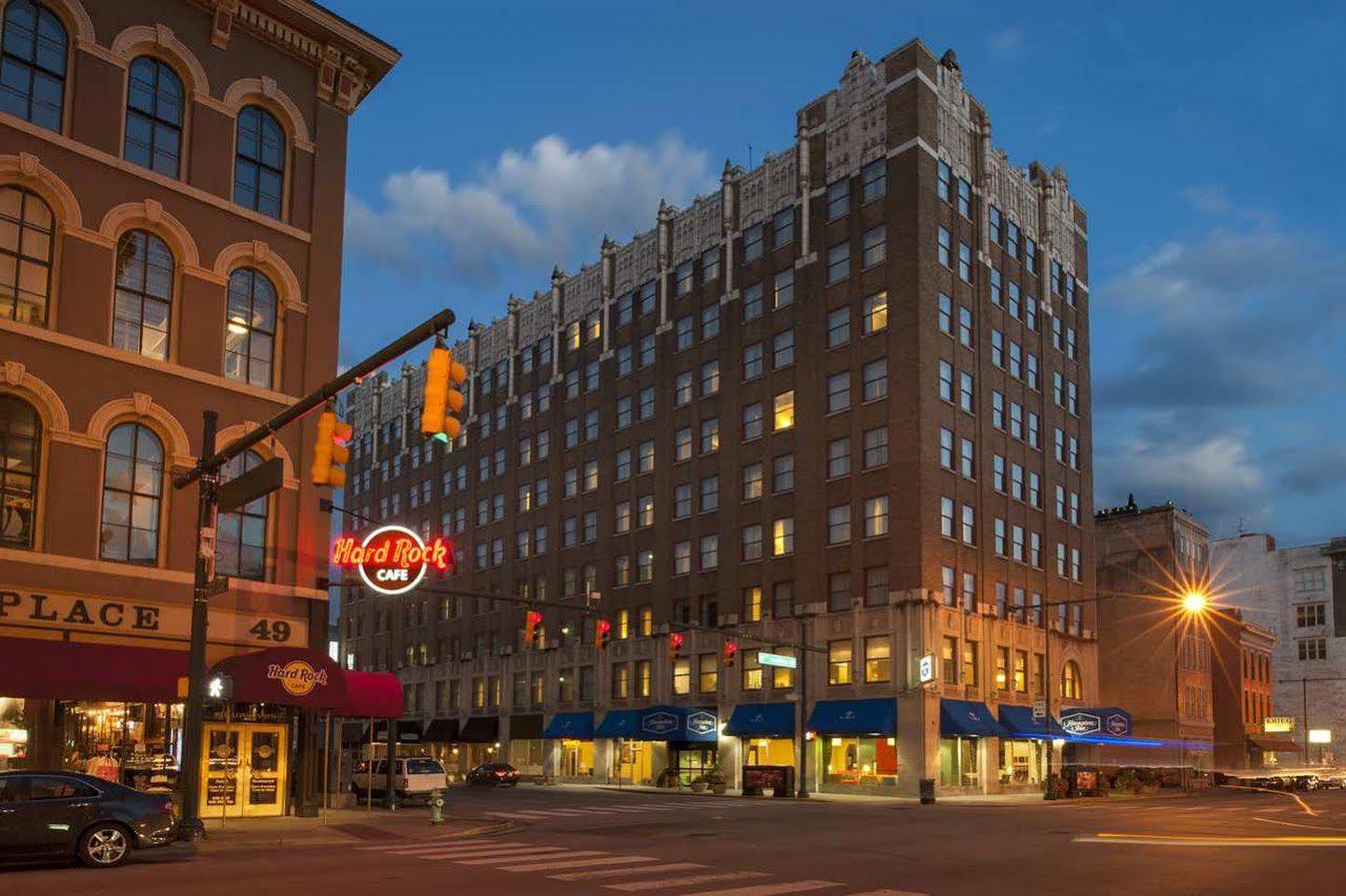 Indianapolis Marriott East Hotell Eksteriør bilde