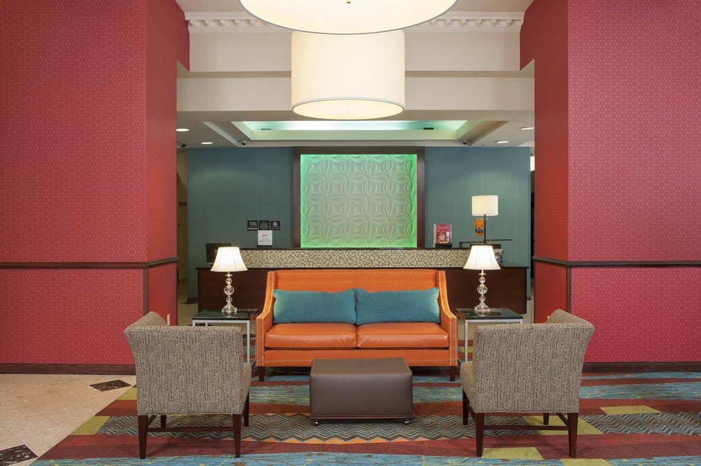 Indianapolis Marriott East Hotell Eksteriør bilde