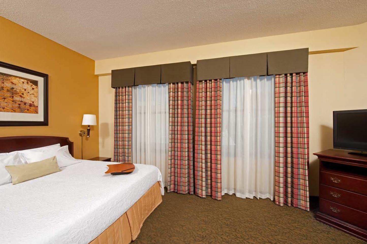 Indianapolis Marriott East Hotell Eksteriør bilde